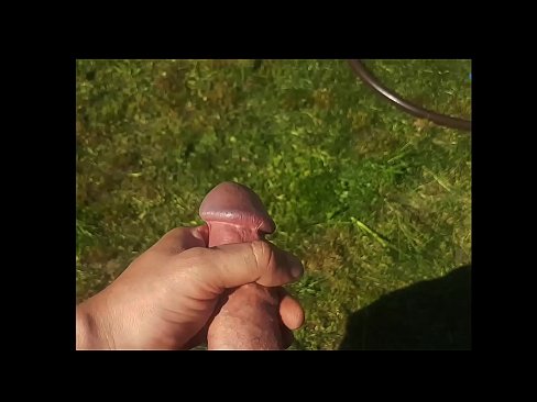 ❤️ Hot hottie si fa scopare la figa rosa e sborra con uno squirt in un giardino estivo Super porno al it.tradewin.top ❌❤