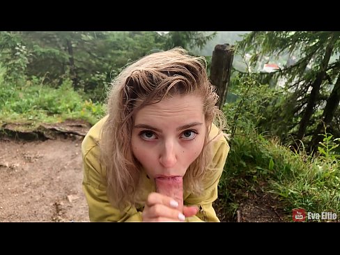 ❤️ Ragazza ingoia lo sperma dopo un pompino in pubblico - Eva Elfi Super porno al it.tradewin.top ❌❤